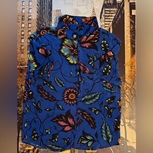 Floral Button-Up Shirt in Blue and Multicolor